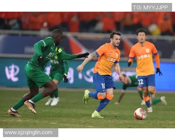 2012赛季鲁能与国安精彩对决视频回顾及赛后分析